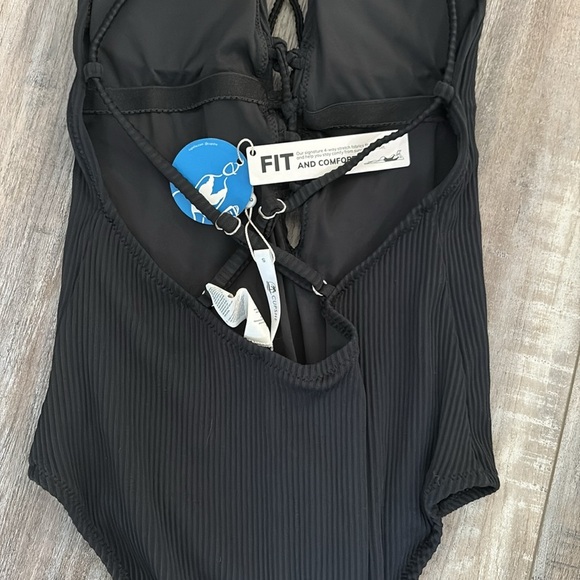 CUPSHE Black Ribbed V-neck lace up one piece swimsuit small NEW - Picture 8 of 9
